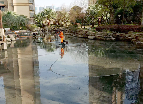 鄞州景观池淤泥清理